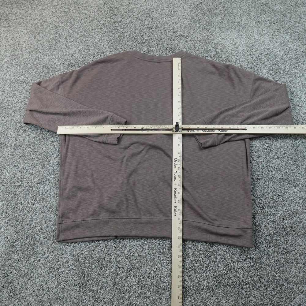 Vuori Mauve Brown Crewneck Sweatshirt - Picture 4 of 8